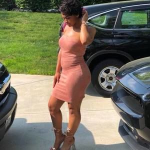 Meet your Posher, Alexia